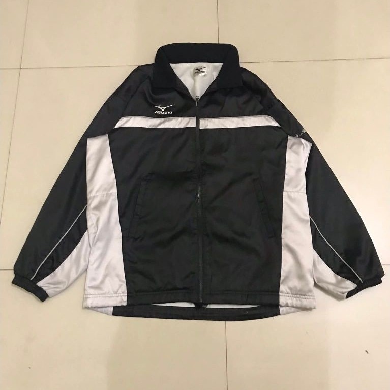 windbreaker mizuno size xl