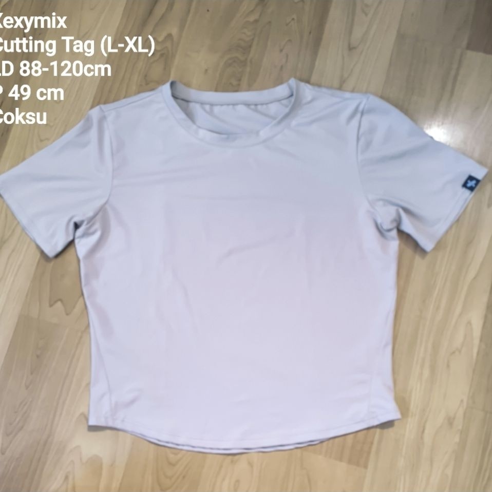 Xexymix crop top