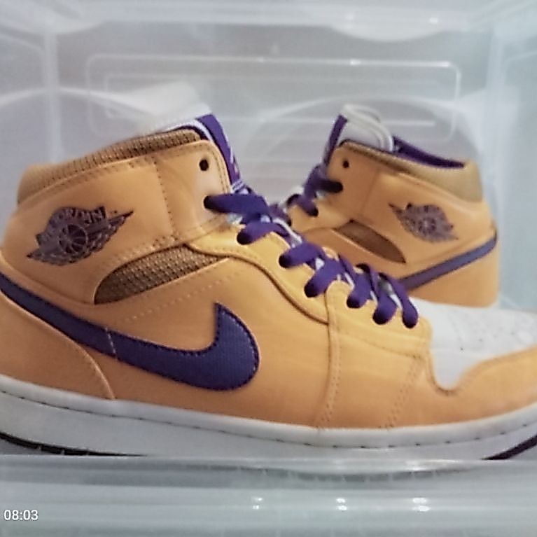 AJ 1 Mid Lakers Rare Vintage 2014