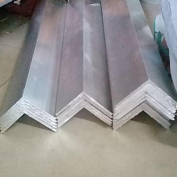siku aluminium 50x50mm tebal 5mm - panjang custom