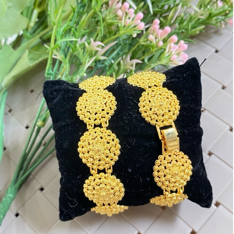 gelang yaxiya