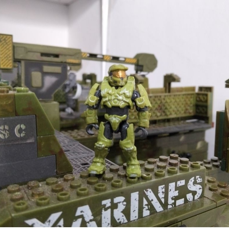 Mega Bloks Construx Halo Master Chief 20th Anniversary 2