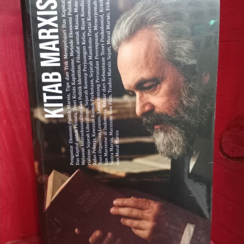 Buku Kitab Marxis
