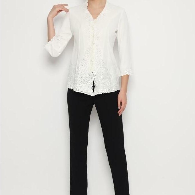 Lyne Halim Blouse Kebaya Bordir Senada, Broken White 02353 LC