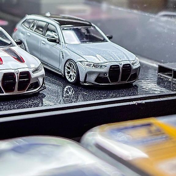 Mini GT BMW M3 Touring Brooklyn Grey + CM Studio BBS CHR 9,8 mm
