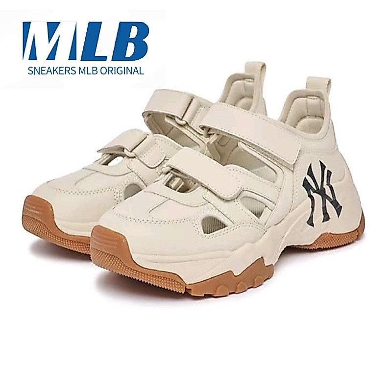 Sepatu Sandal MLB Bigball Chunky Mask NY Yankees Cream / MLB Original
