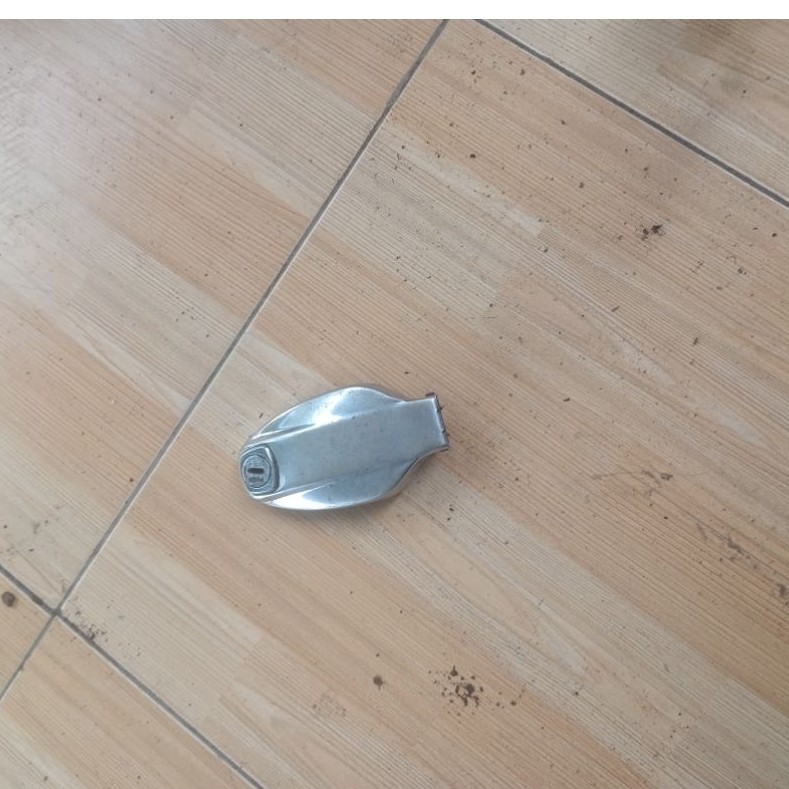 tutup tangki RX 100