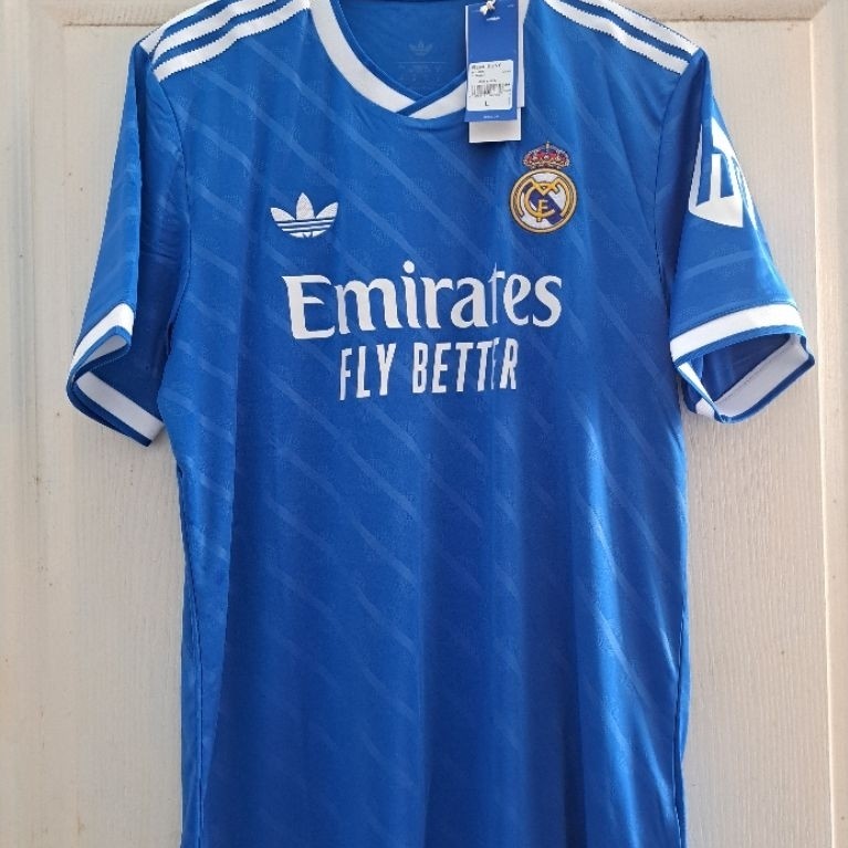 Jersey Original Real madrid third size L BNWT