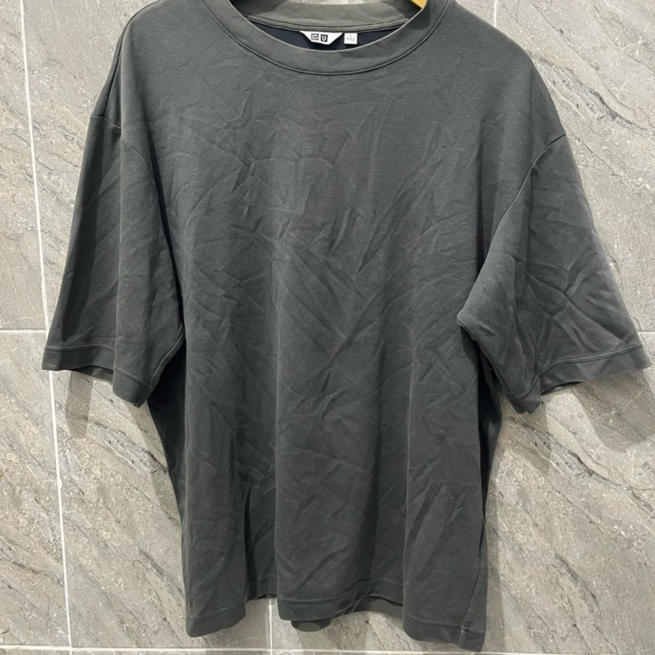 READY STOCK UNIQLO AIRISM OVERSIZE COWOK