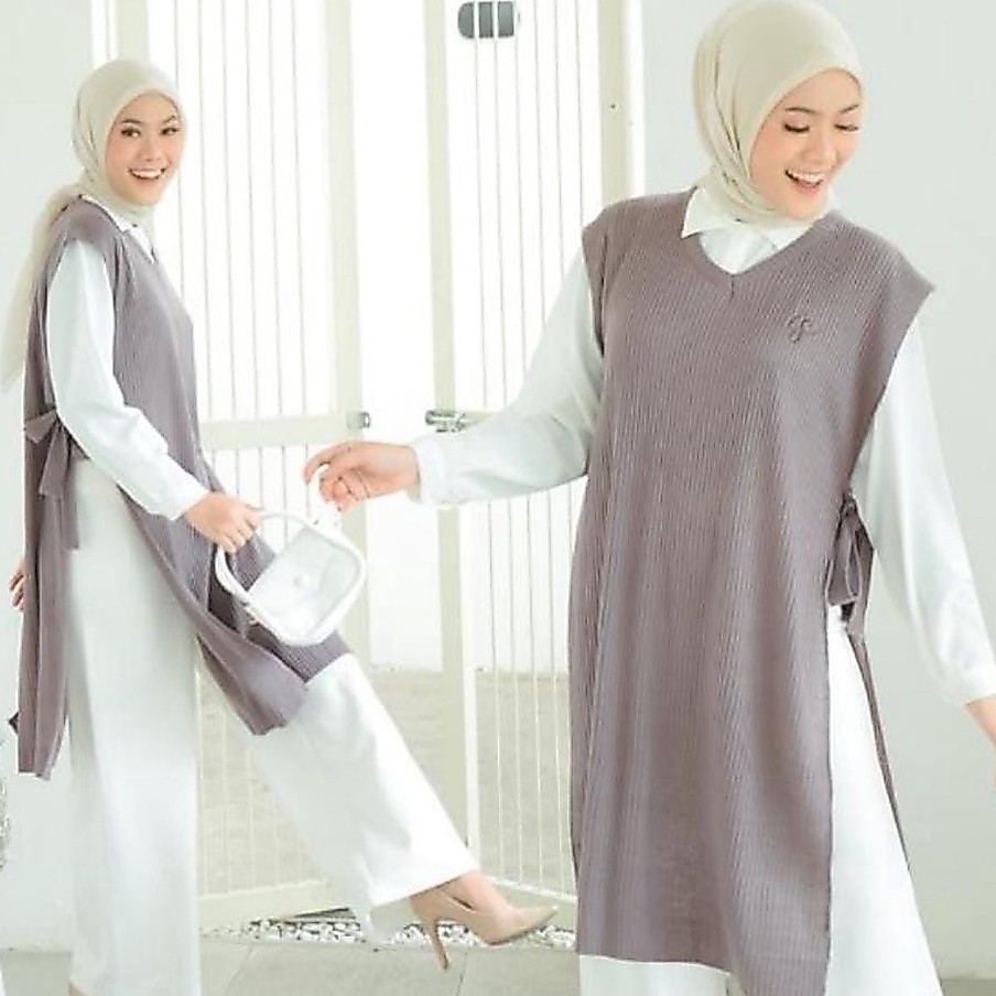 Vest Rajut Salur Kerah V Panjang / Rompi Rajut /Vest Rajut Oversize Panjang