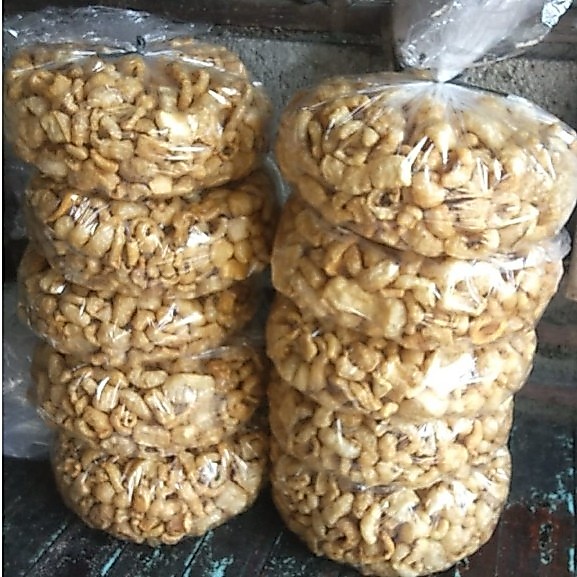 Krupuk rambak sapi / krupuk kulit sapi