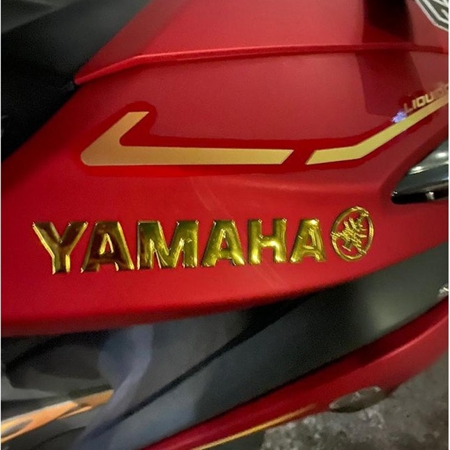 Stiker Tanda 3D Sepeda Motor Stiker Tangki Stiker Lambang Lencana Pelindung Tangki Pad Untuk Yamaha