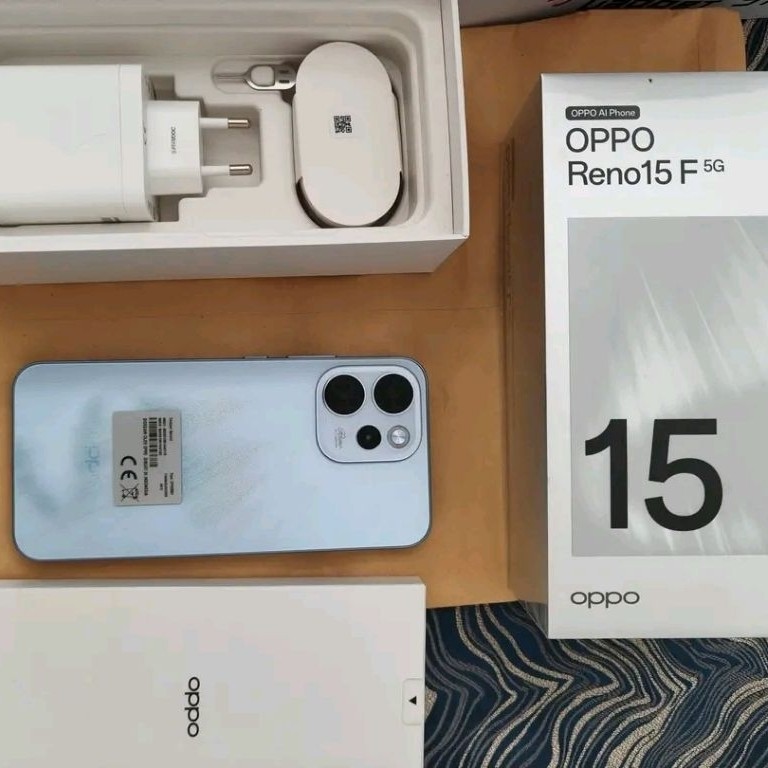 Oppo Reno 15f 5g second