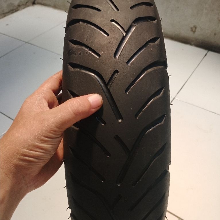 ban motor matic pcx150 belakang 120/70-14 tubeless