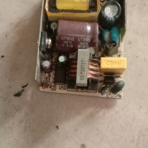 Adaptor SMPS 5v 4a ( rusak/mati )