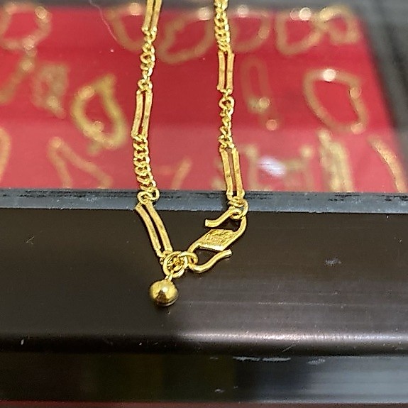 Gelang koin lapis emas