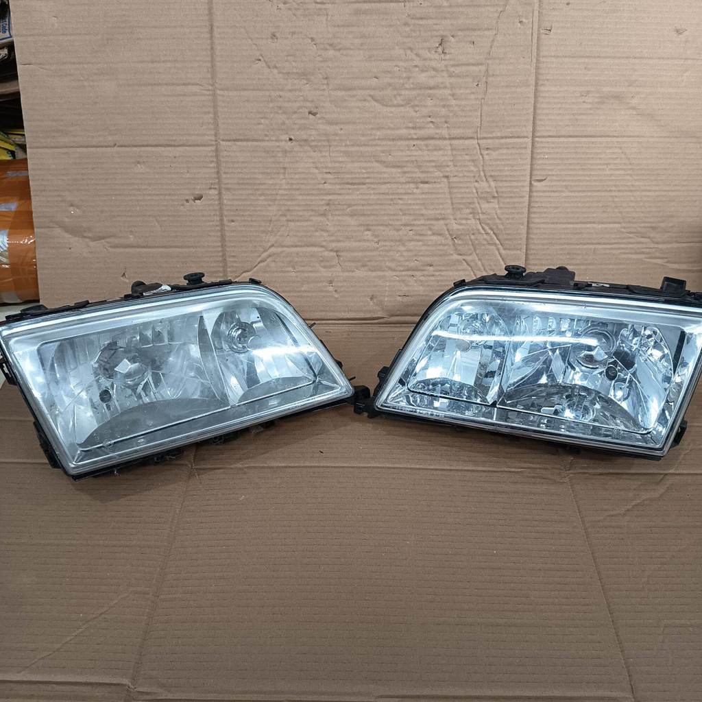 AFTERMARKET Headlamp Lampu Depan Mercy Mercedes-Benz W202 Kanan Kiri