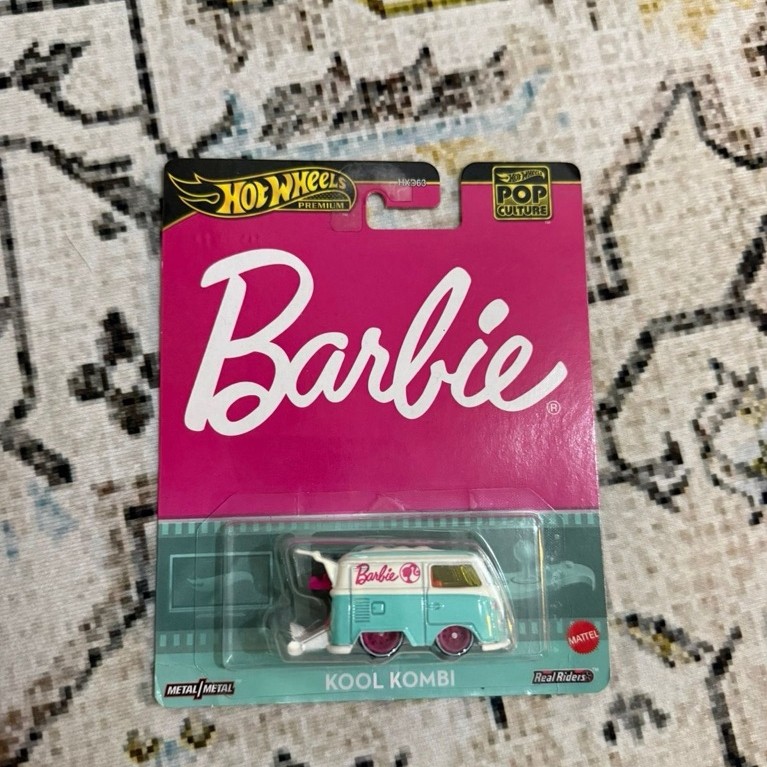 Hot Wheels Barbie Kool Kombi