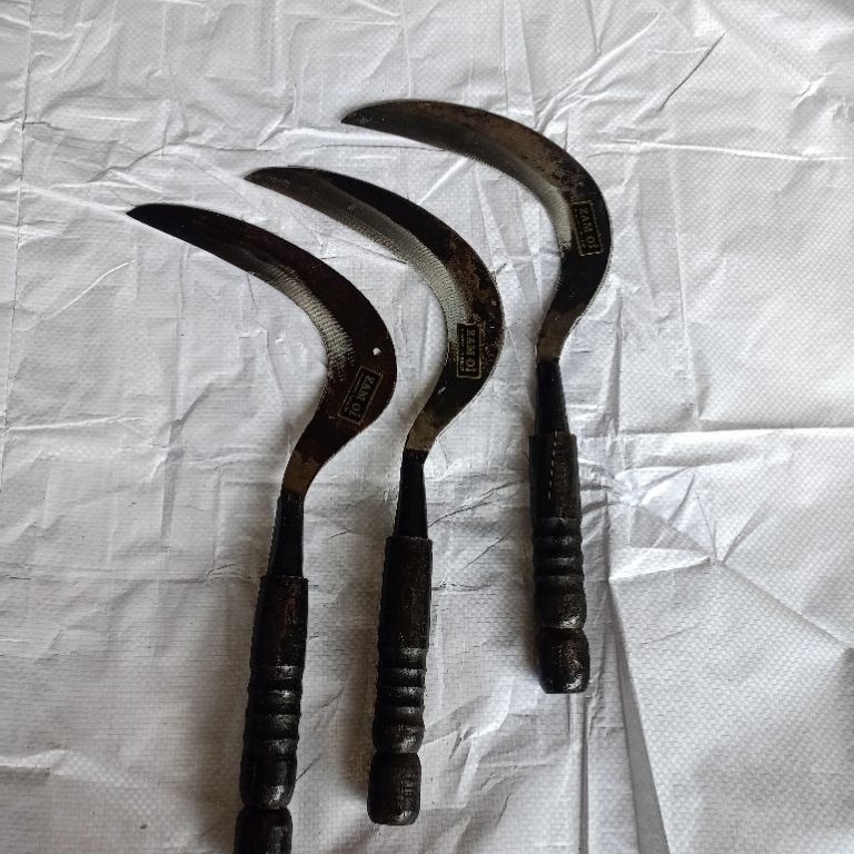 ARIT, SABIT BAJA HITAM UKURAN KECIL SERBAGUNA