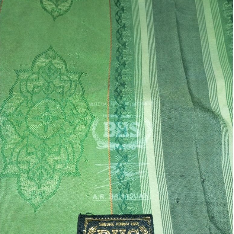 sarung BHS jaguar full sutra spunslik second minus