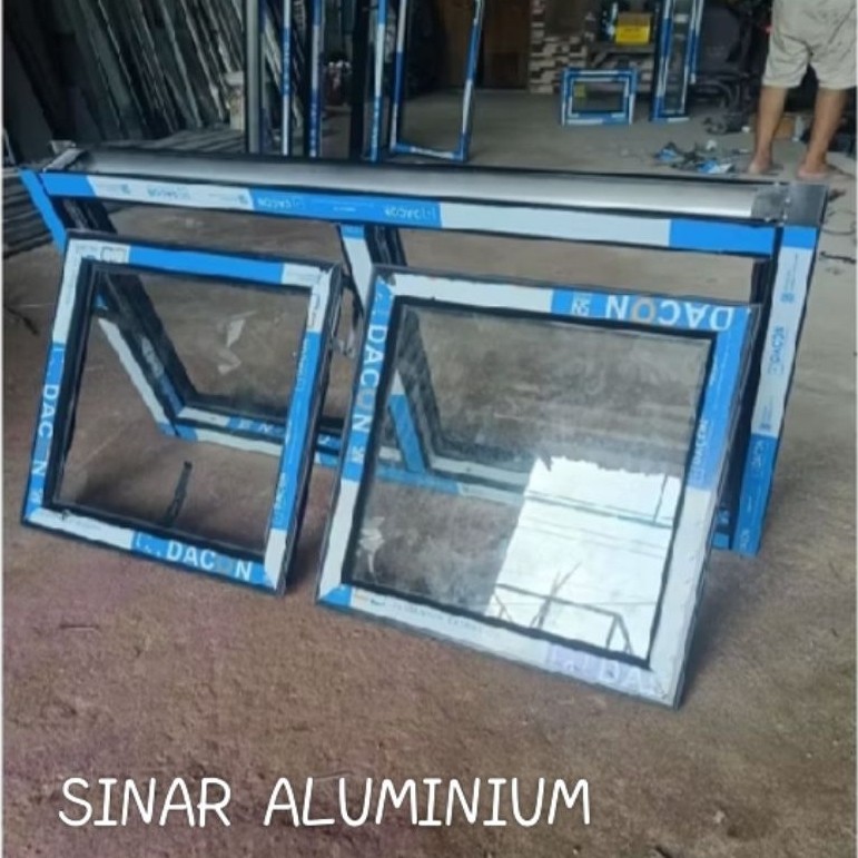 KUSEN JENDELA ALUMINIUM 2 DAUN UK T50 X L100