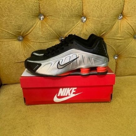 nike shox
