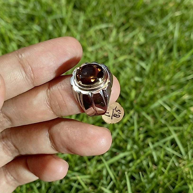 natural Madeira citrine