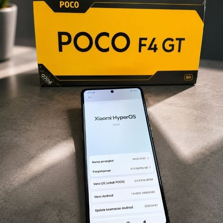 Poco F4 GT 12 256gb Second Fullset