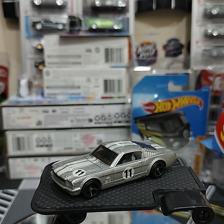 HotWheels 65 Mustang Fastback Loose