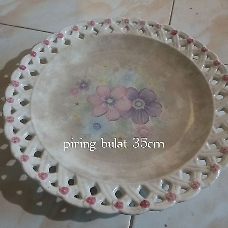 Piring Keramik Jadul Vintage (preloved)