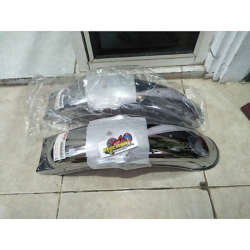 slebor selebor spakbor belakang gl100 125 three star