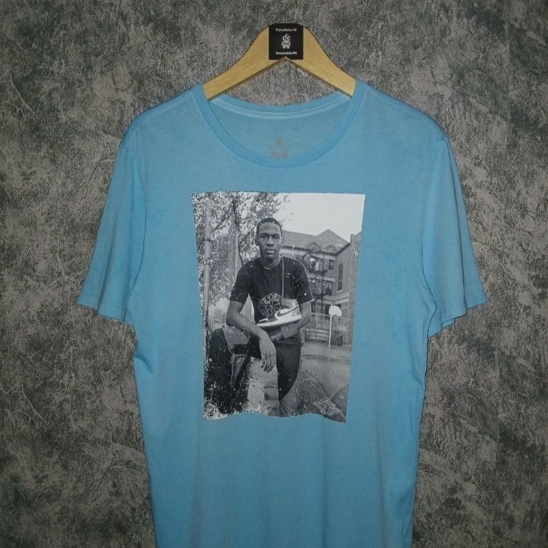 kaos prelov Eighteen x J ( Nike air jordan tee vtg size M )