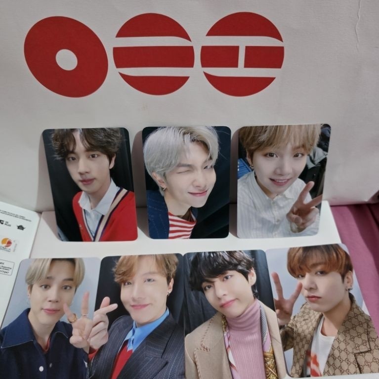 [OFFICIAL] BTS PHOTOCARDS ARMY BOMB SE & VER.4