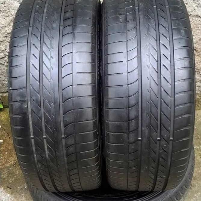 ban mobil second/copotan ukuran 245/55R19