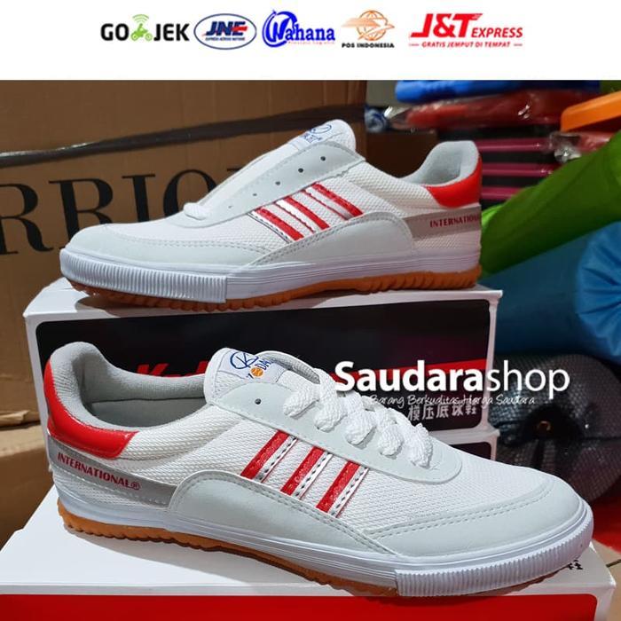 Kodachi 8116 Sepatu Capung Putih Merah Silver / Sepatu Capung - 37