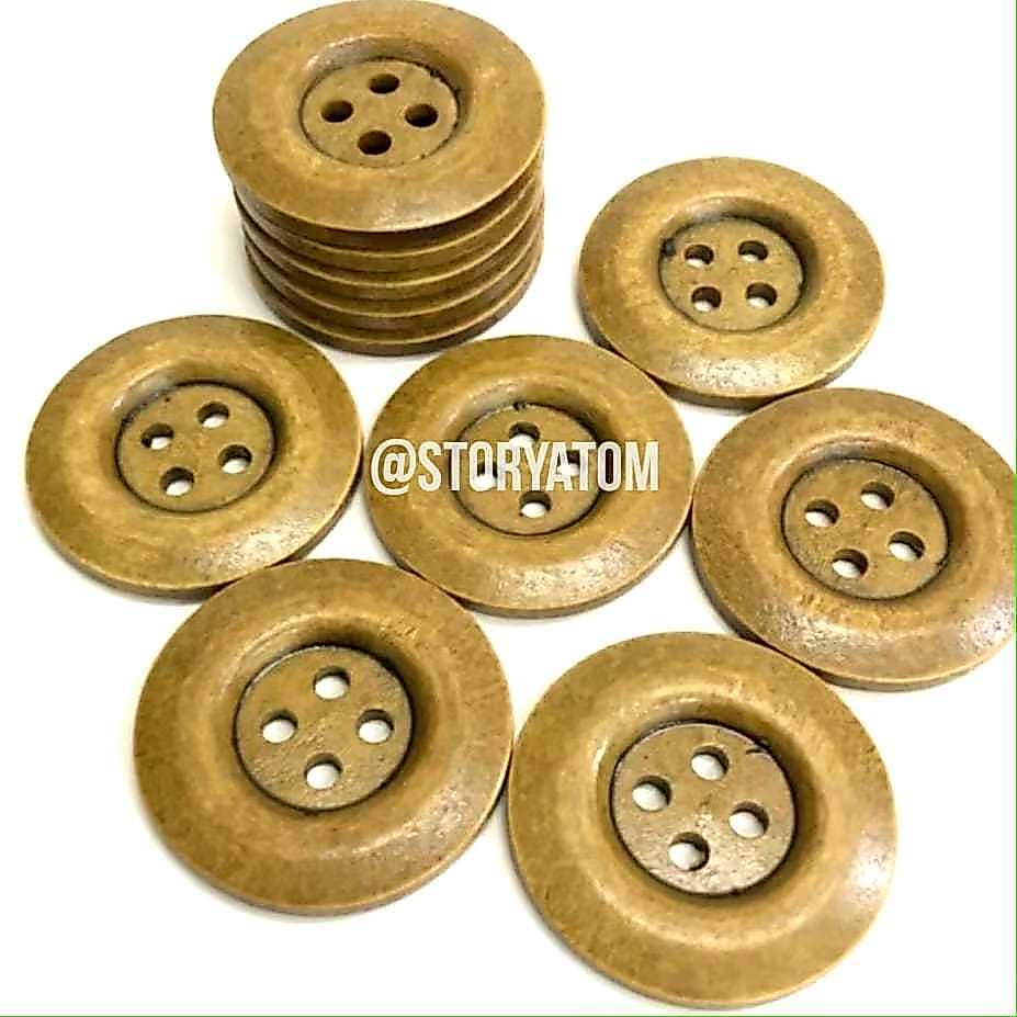 1BIJI - KANCING KAYU BESAR 4 CM  4 LUBANG
