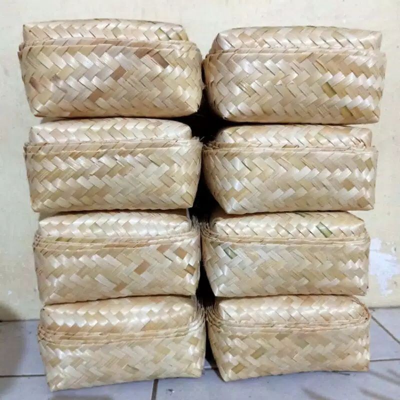 besek bambu 25x25 termurah,box catering makanan,hampers,dll