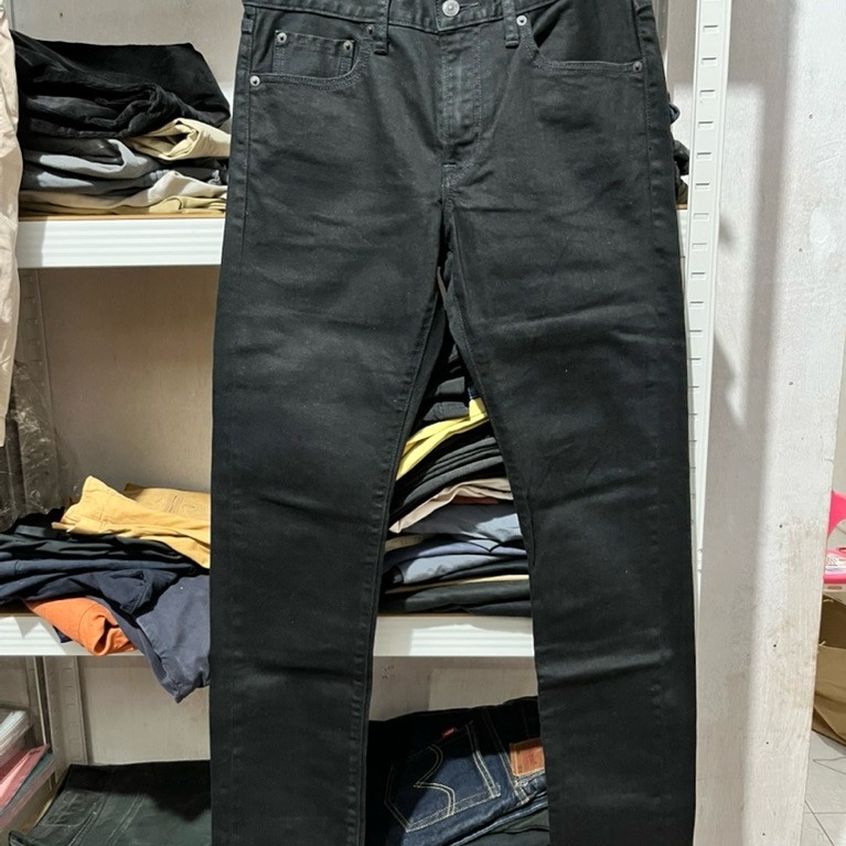 UNIQLO JEANS SELVEDGE