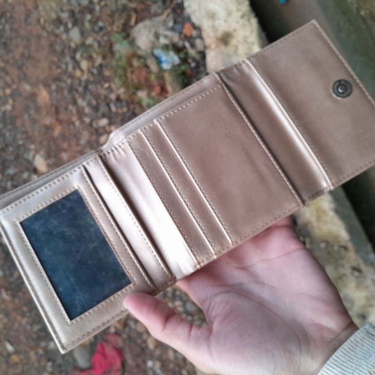 PL Dompet Selusa