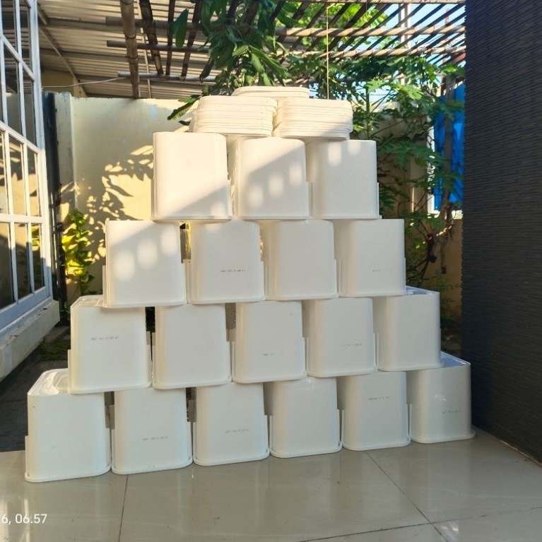 BOX ES KRIM/ EMBER BEKAS ES KRIM BERSIH SERBAGUNA