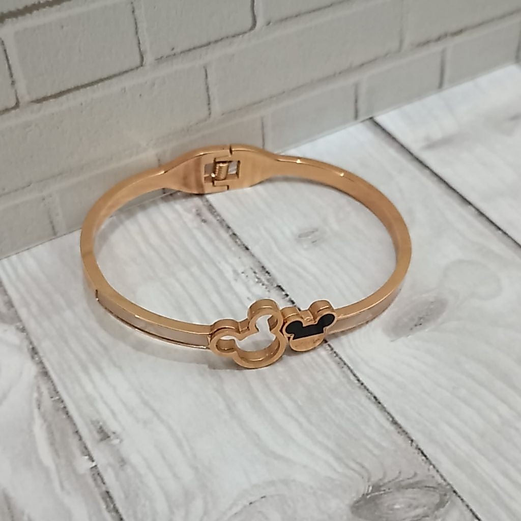 gelang bangle mickey titanium anti karat