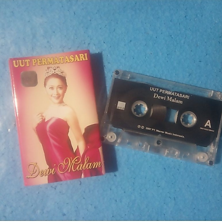 Kaset Pita Uut Permatasari - Dewi Malam