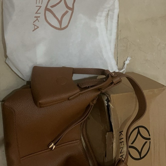 PRELOVED TAS KIENKA