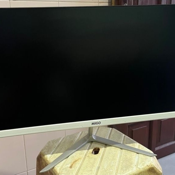 MIIGO Monitor 24inch