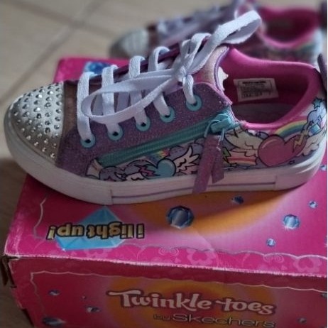 sepatu skechers twinkle toes