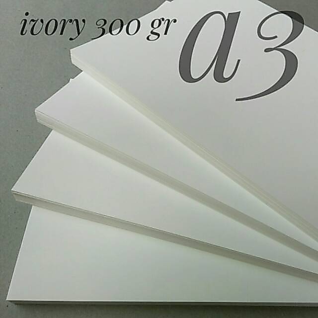 ( 50 Lembar ) Kertas Ivory 300 Gsm Uk A3 / 29.7 cm X 42 cm