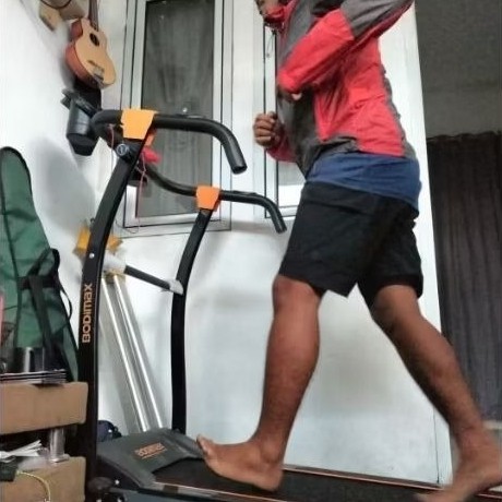 Treadmill bekas