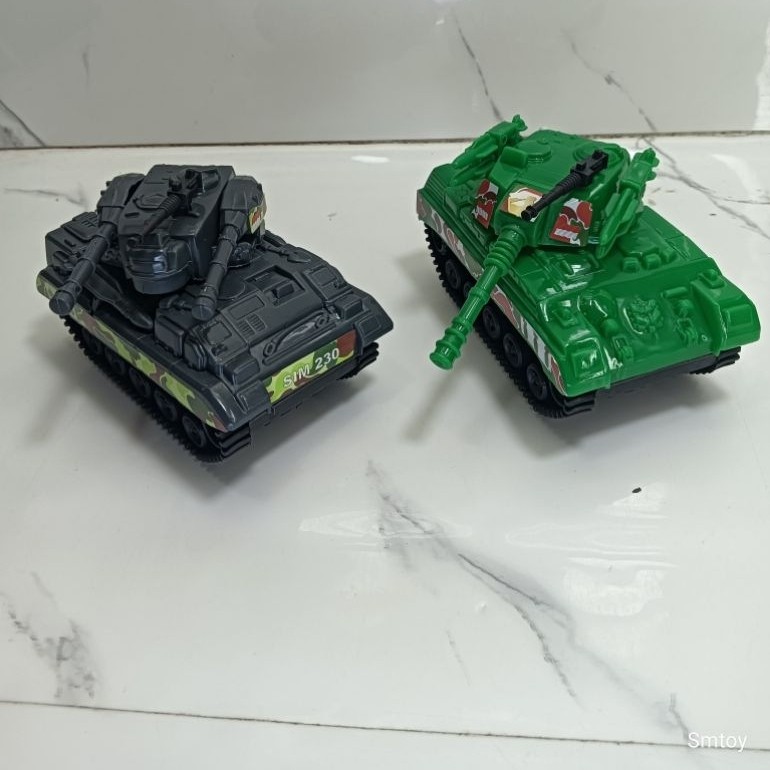 Mainan Mobil Tank Militer Anak 1 set isi 2pcs- KGP-185, Warna Acak, Ukuran 1011x10 cm