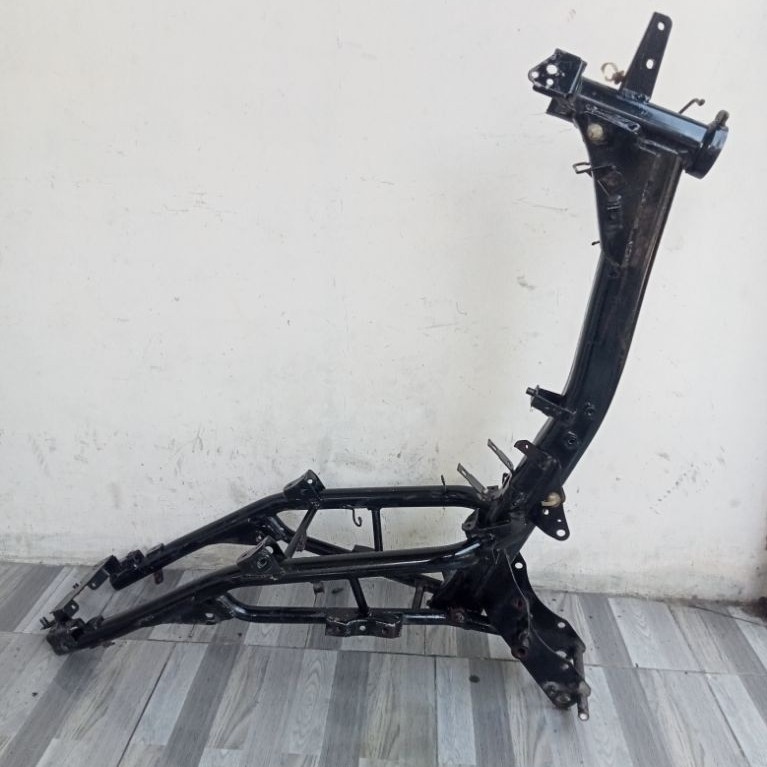 sasis body rangka Honda Blade old original second