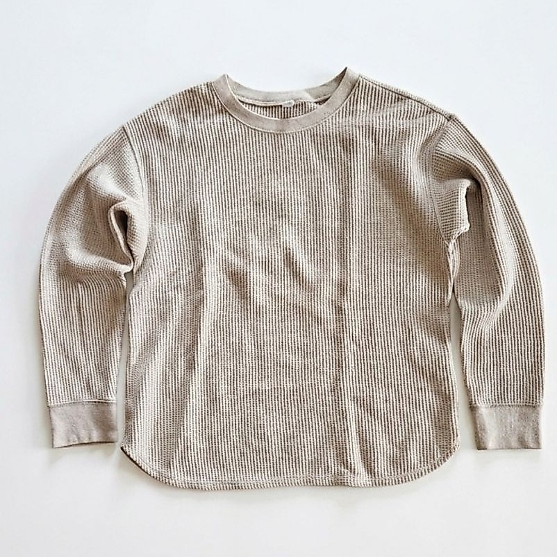 UNIQLO WAFFLE T-SHIRT (PRELOVED)